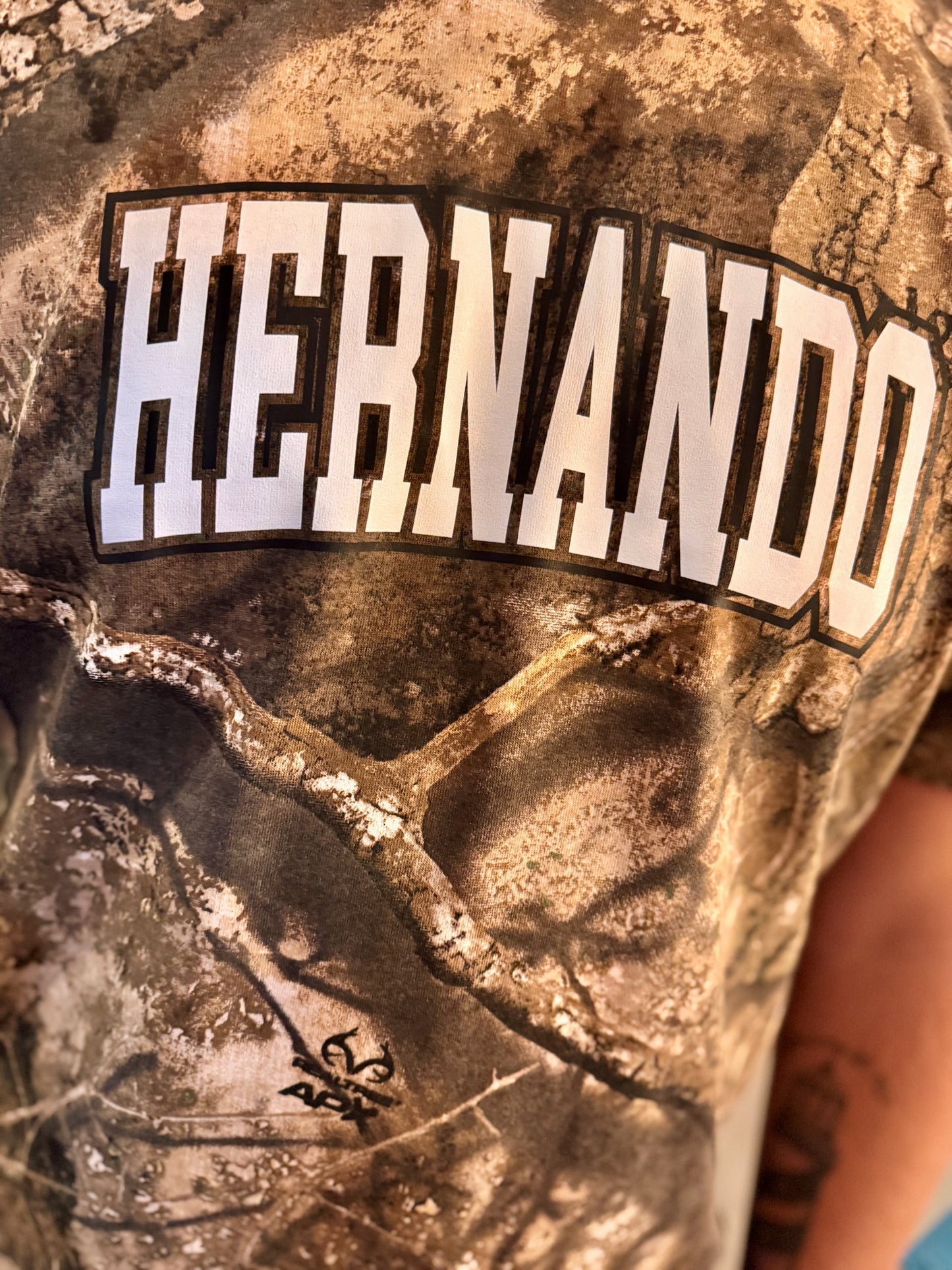 Real Tree Camo Tee : Hernando PREORDER (2-3 Weeks)