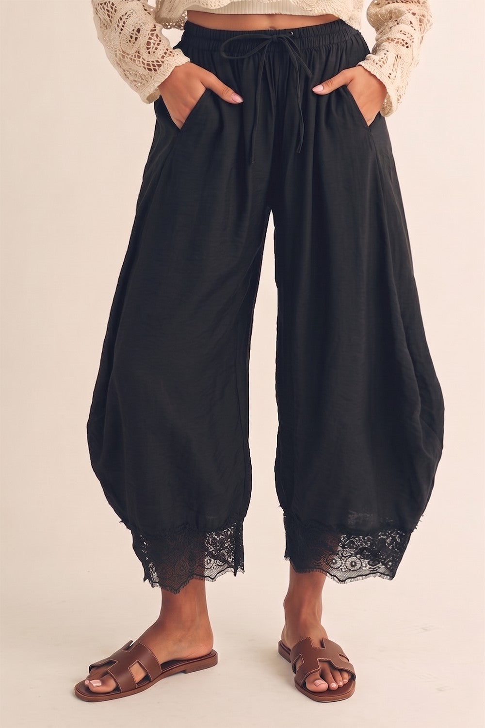 Lace Barrel Balloon Pants (Black)