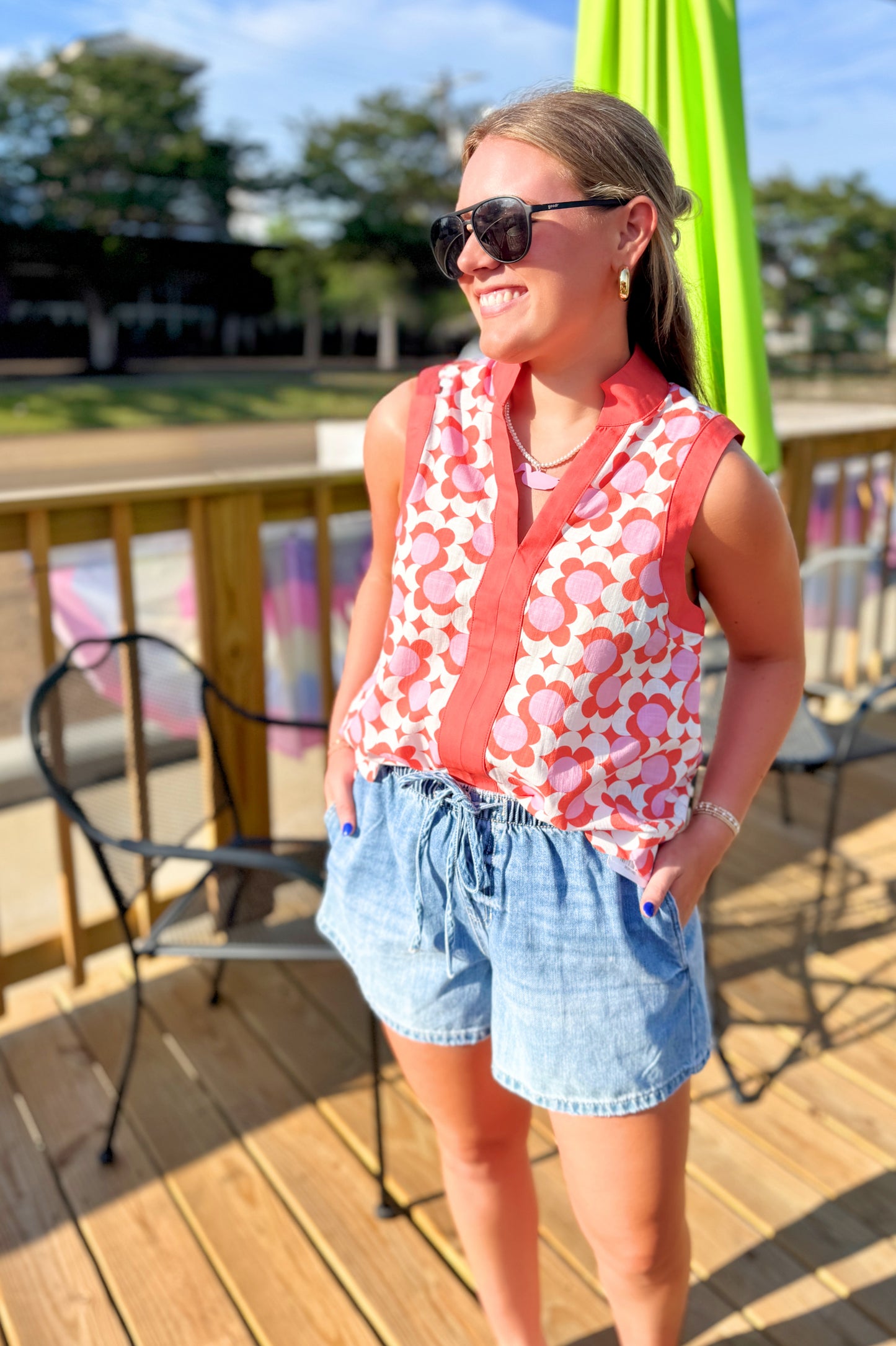 Retro Bloom Scallop Top (Orange)