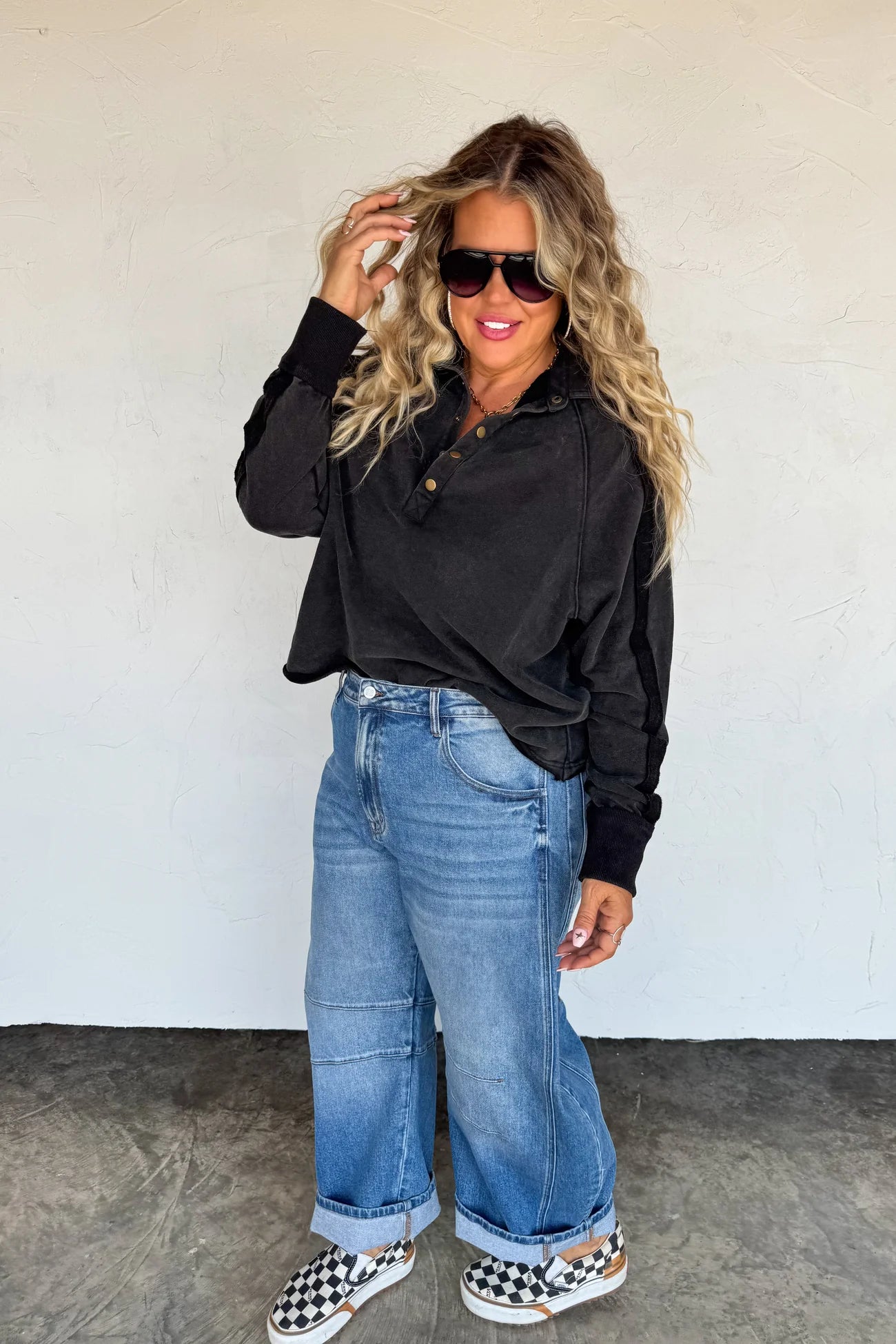 Marley Snap Button Pullover Top (Black)