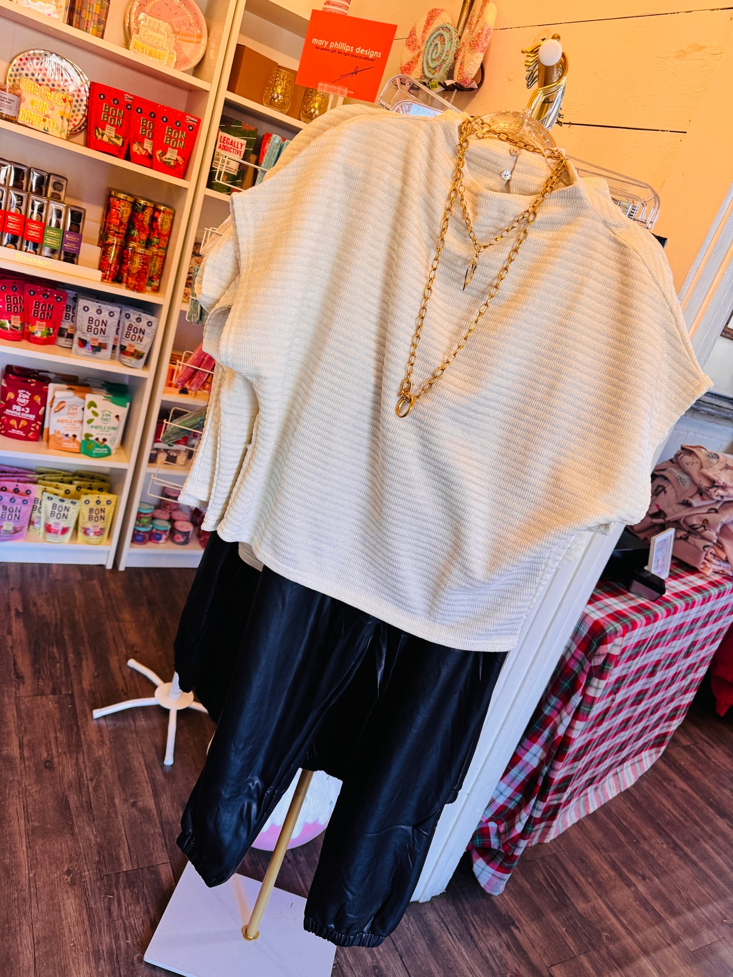 Pearly Glam Top ( Ivory)