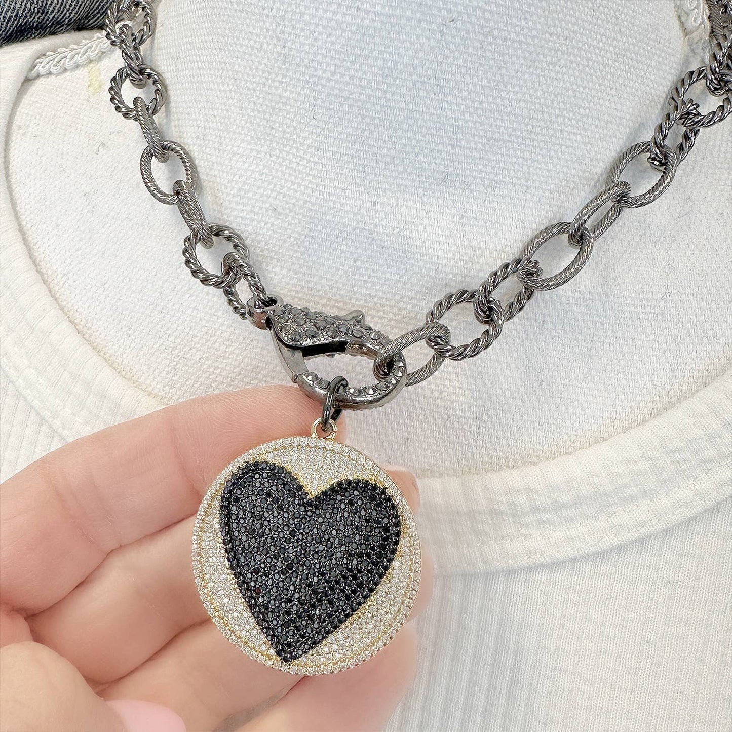 Debby Rope Chain Heart  Necklace
