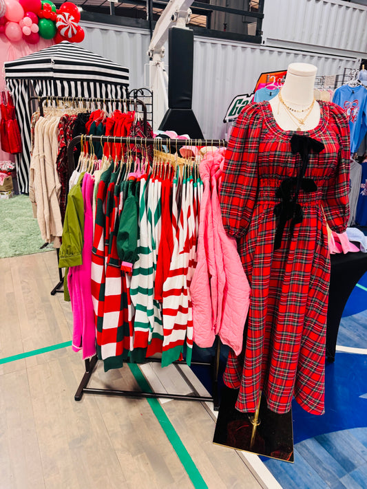 Holiday Dream Plaid Dress (Red)