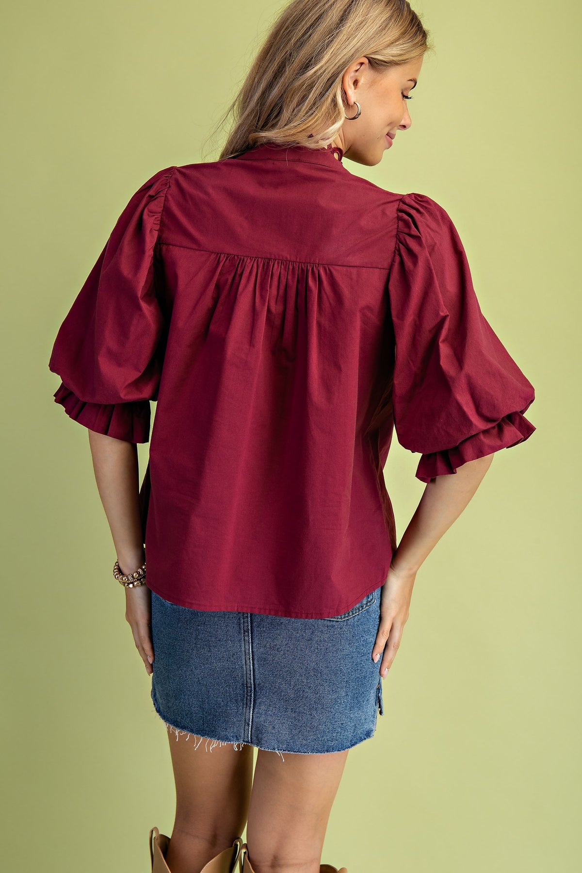 It's In The Details Blouse (Maroon)