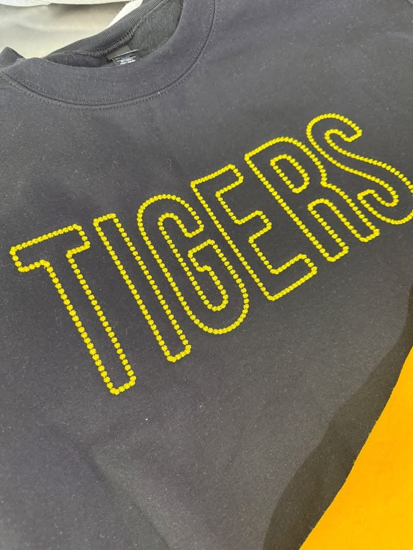 TIGERS Dot Embroidered Sweatshirt (Black)