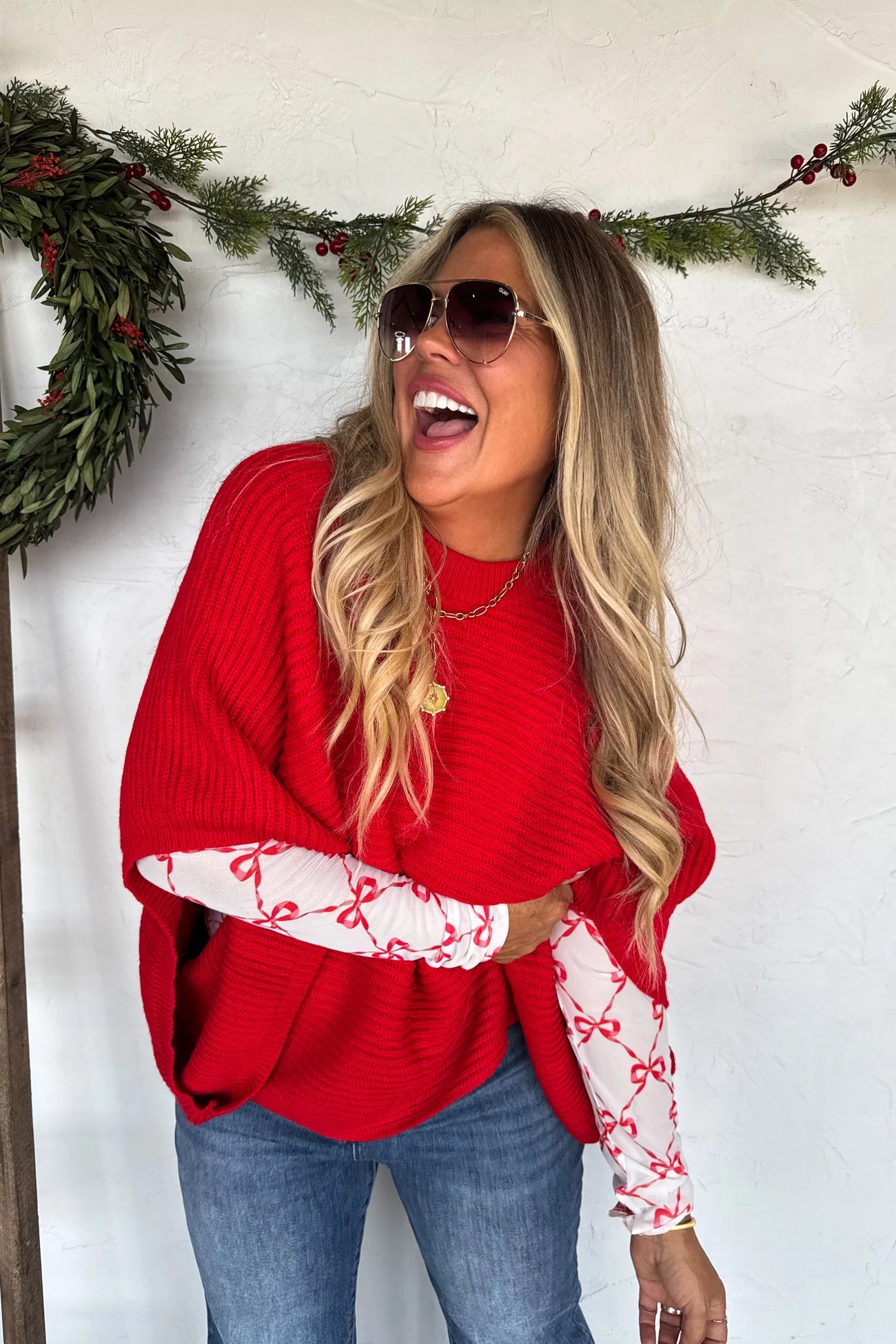 Christmas Meg Pullover (Red)