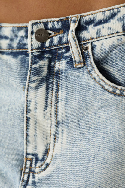 Flashback Straight Distressed Jeans ( Lightwash)
