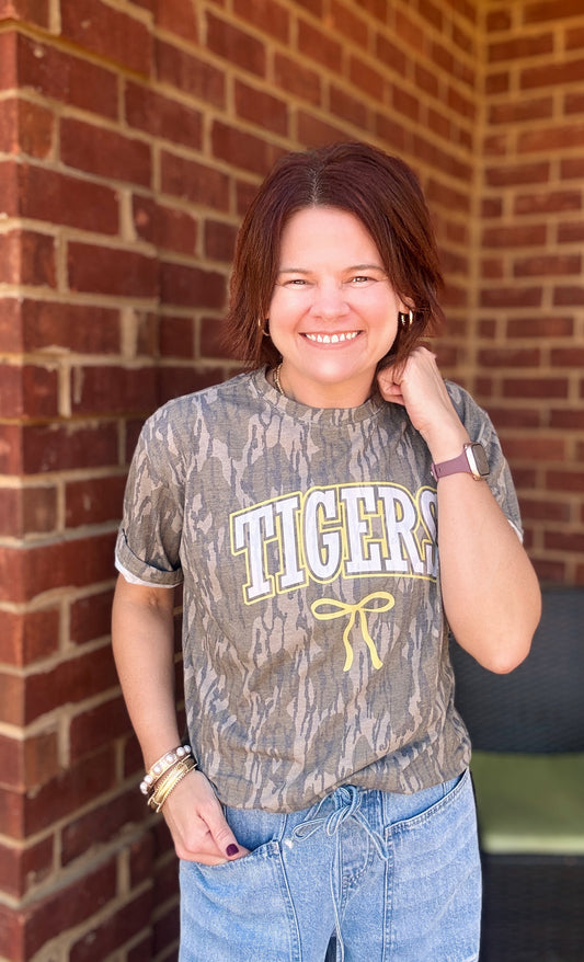 Bottom Land Mossy Oak Vintage Tees PREORDER ( 3-4 WEEKS)