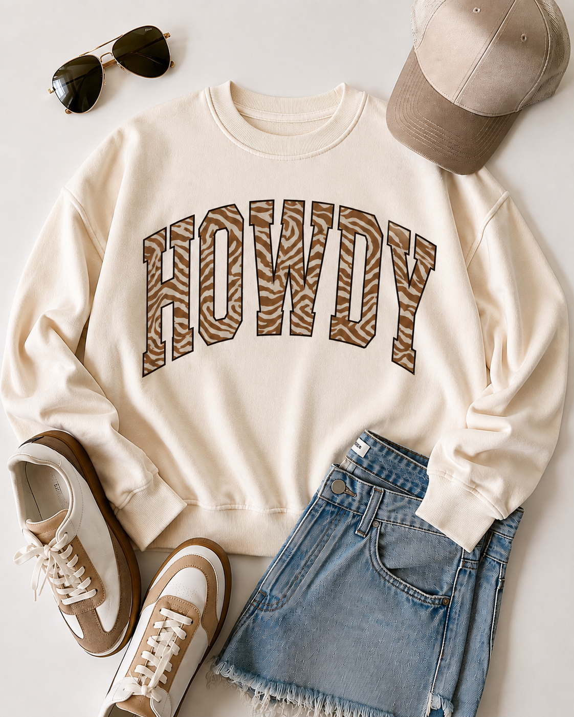 HOWDY. Zebra Pullover Sweatshirt (Cream) PREORDER ETA 9/15