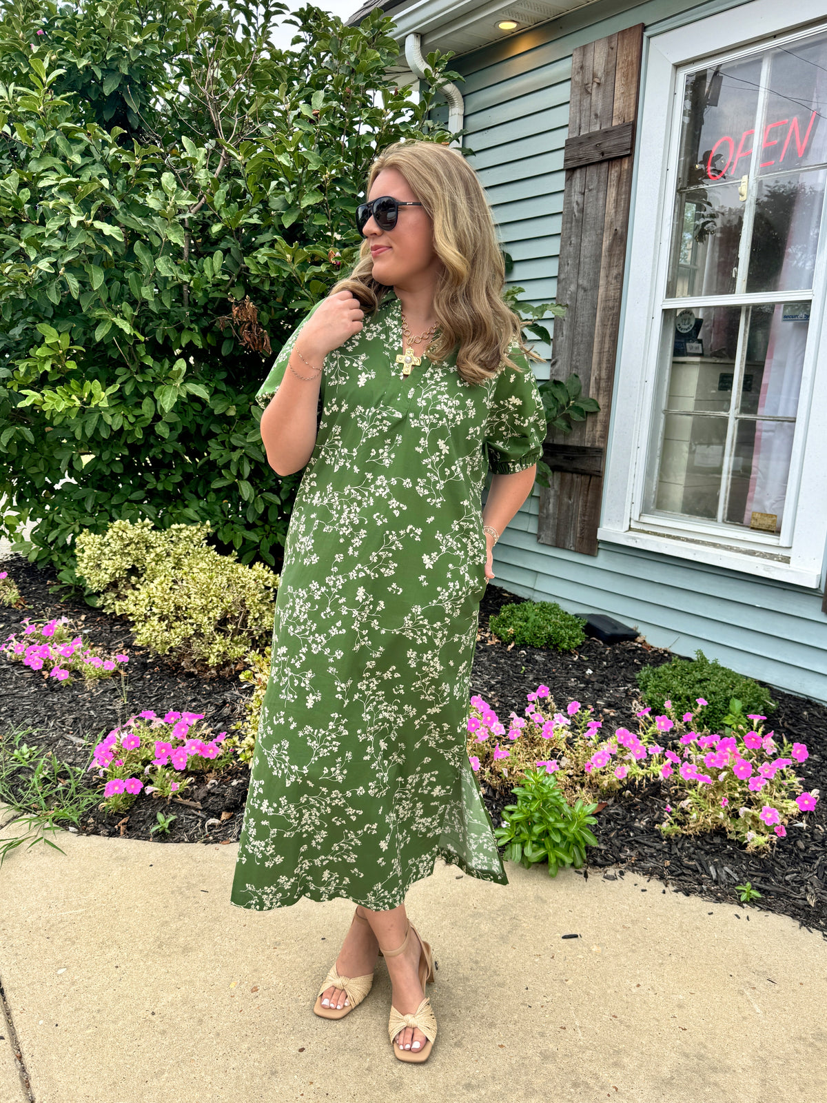 Catie Floral Midi Dress (Olive Green)